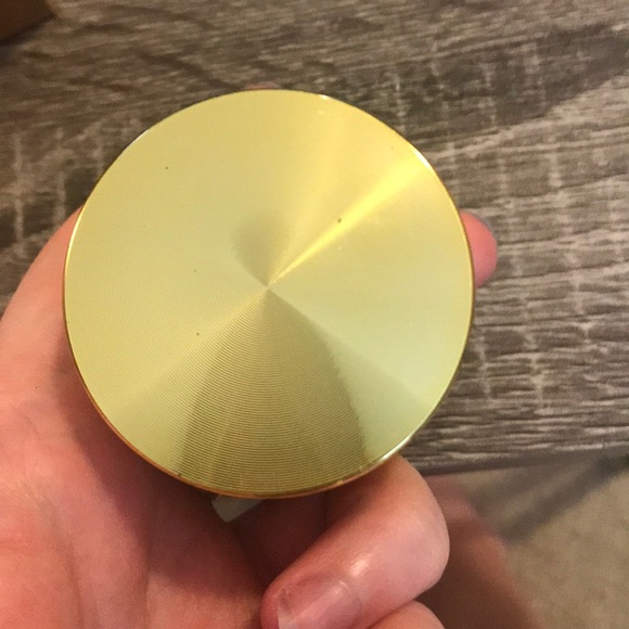 Moth Grinder 💙 - Picture 4 of 5